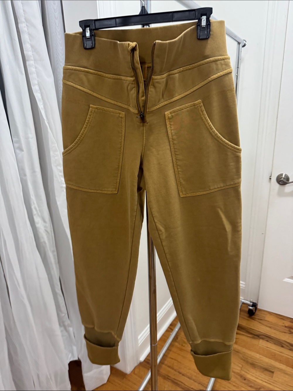 FP Movement by Free People Tan High-Waist Jogger Pants Large - Picture 3 of 11